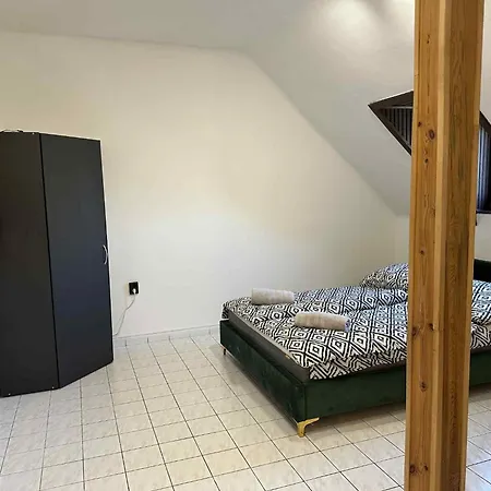 Apartmán Dozsa Vendeghaz *